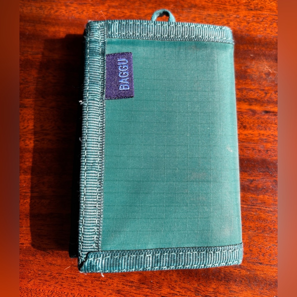 BAGGU Velcro Wallet Malachite Green
